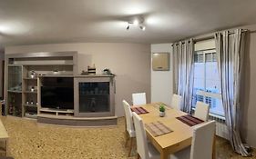 Precioso Apartamento Junto Al Centro Con Garaje